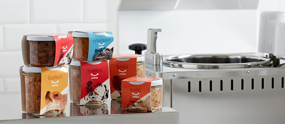 Hundebar 2 Menjar per a mascotes Hundebar elaborada amb les autoclaus de TERRA Food-Tech