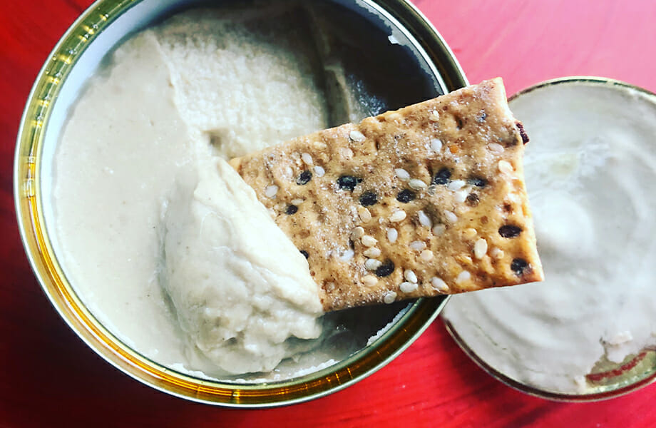 Humus elaborat per Mixblik
